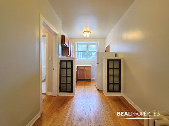 5th image of 4233 N Paulina St #W2