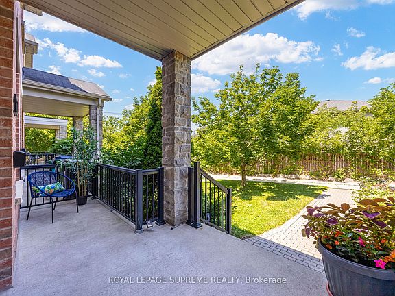 3rd image of 19B Hobden Pl