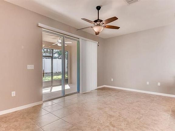 2nd image of 1482 Round Rock Ct