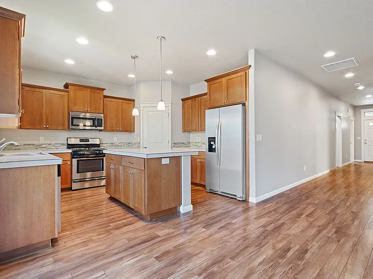 13002 NE 103rd St — Photo 37