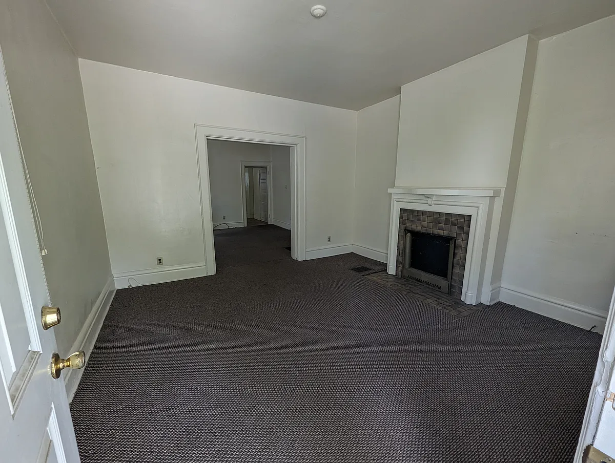 Building Photo - 2292 Indiana Ave #2292