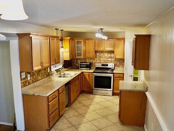 5th image of 1606 Fargo Ave