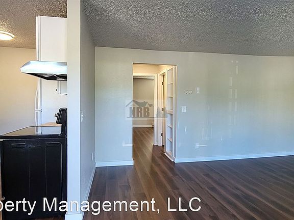 5th image of 10519 66th Ave E APT 1