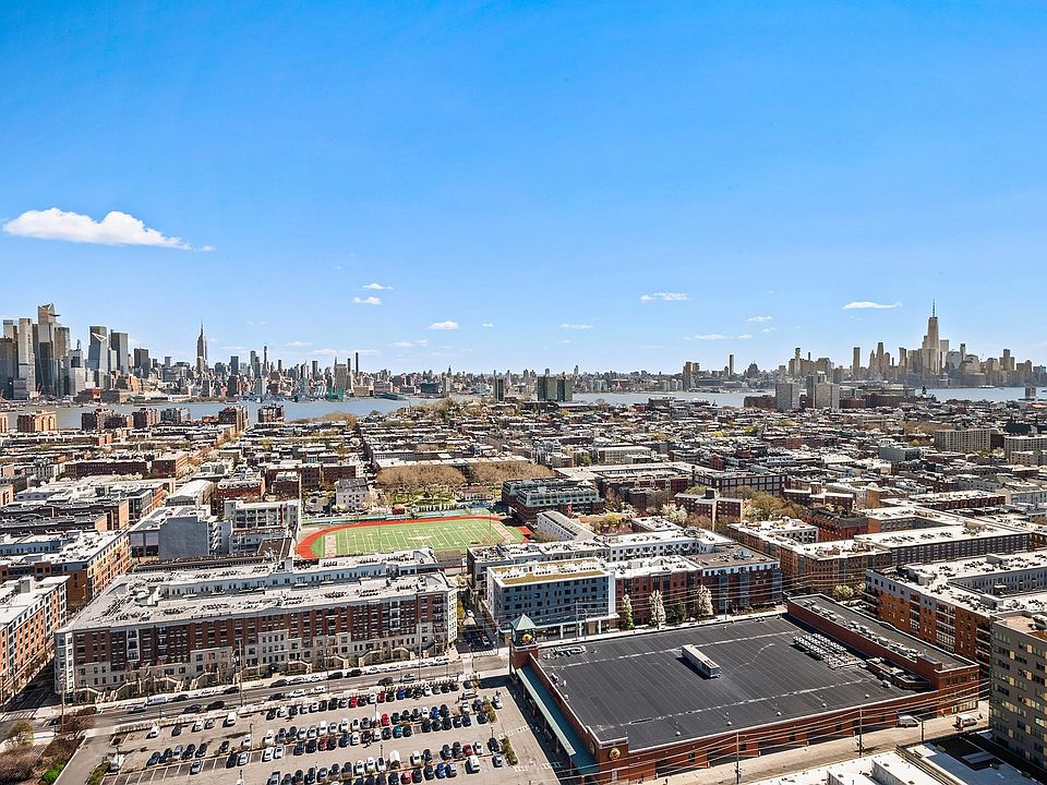 1st image of 100 Manhattan Ave APT 2314