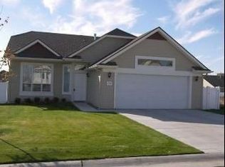 1719 W Rain Ln, Spokane, WA 99208