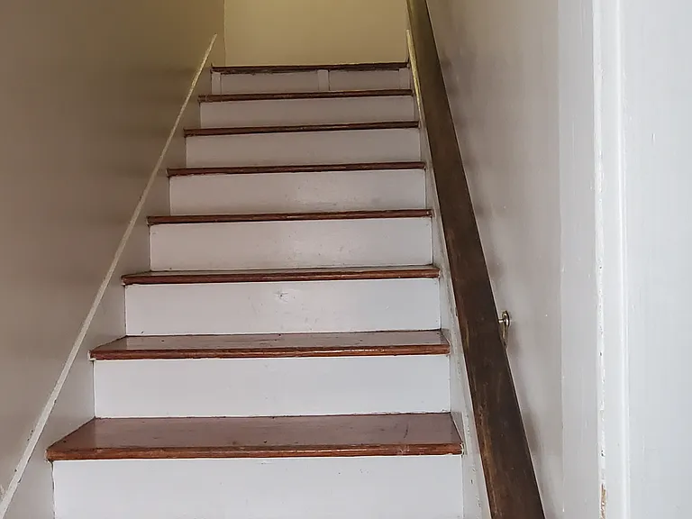 606 Riverland Rd SE — Photo 21