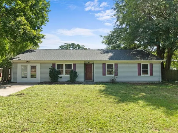 6365 Stonehenge Way, Hayes, VA 23061