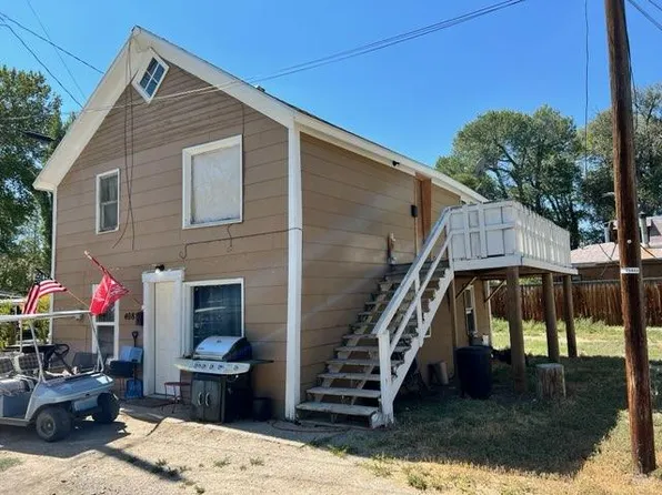 408 S 3rd St, Saratoga, WY 82331