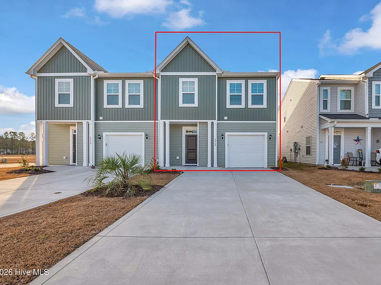 246 Arnette Dr #B — Photo 2