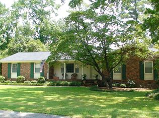 914 Fairwood Dr, Columbia, SC 29209
