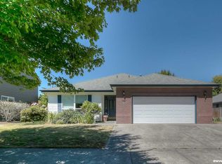 989 Parkmeadow Dr NE, Keizer, OR 97303