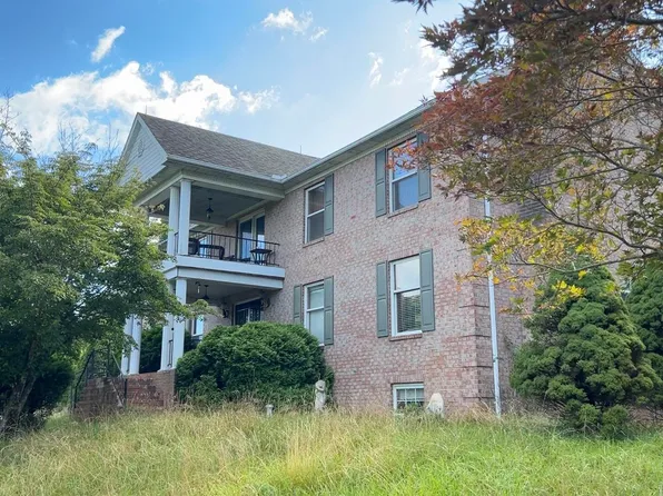 7 Seneca Crst, Buckeye, WV 24924