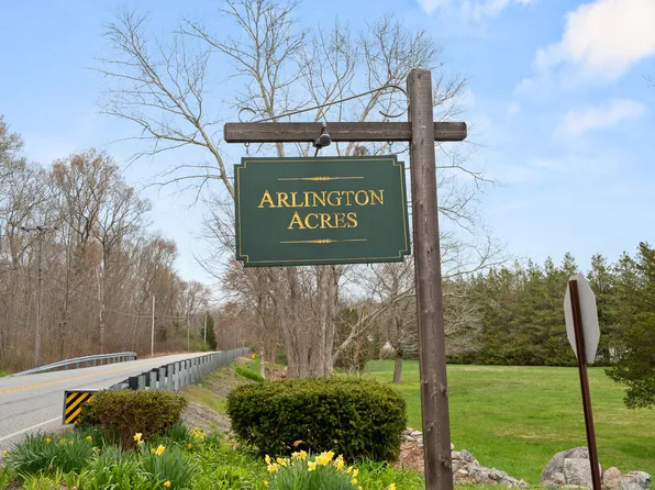 120 Stephen Drive, Stonington, CT 06378