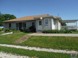 12184 State Highway 9, Lancaster, KS 66041