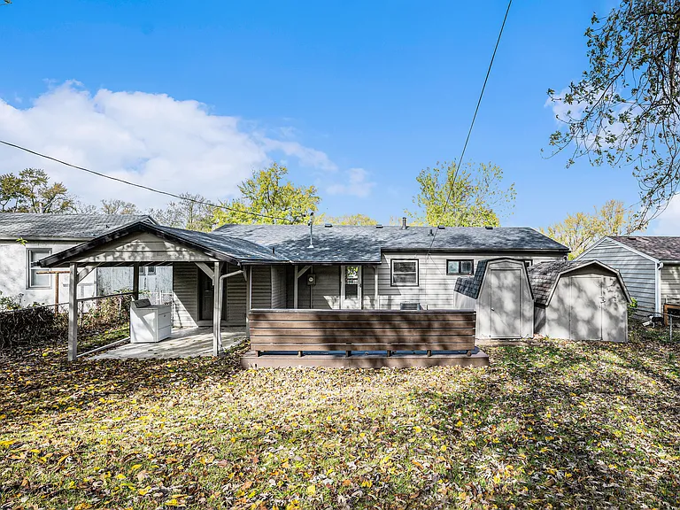 5145 N Corrington Ave — Photo 2