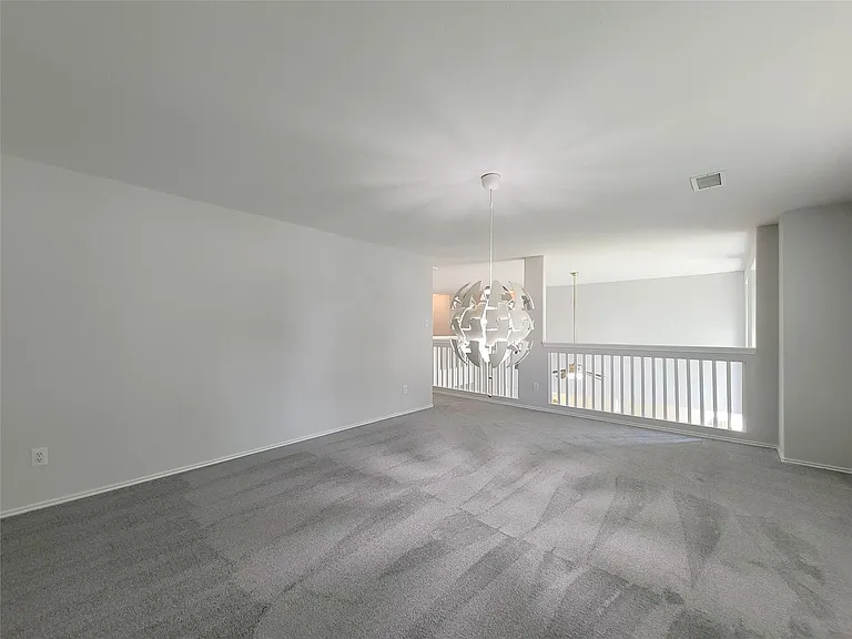19726 Lindenfield Ct — Photo 37