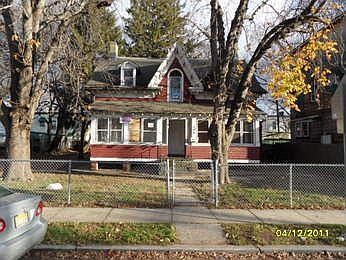 1st image of 308 Sanford St