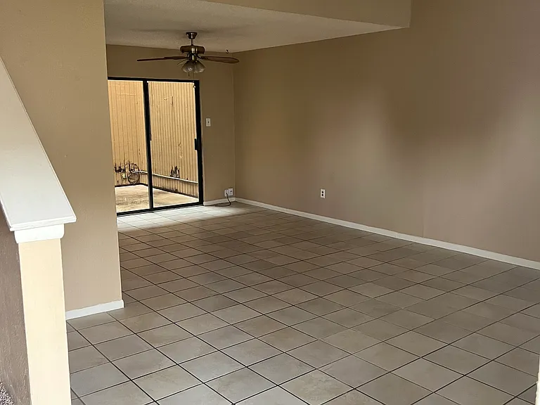 11213 Willowood Creek Dr #B — Photo 3