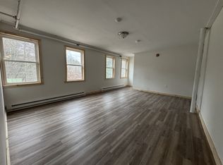 10 Shaker Rd #1, Belmont, NH 03220