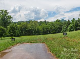 2 Walnut Valley Pkwy #8, Arden, NC 28704