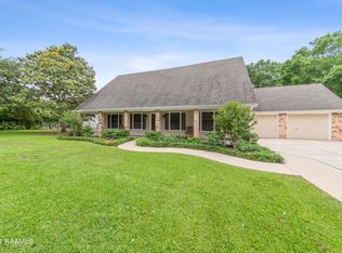 143 Skylark Ln, Sunset, LA 70584