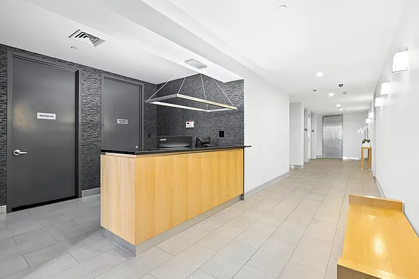 Rented by Corcoran | media 28