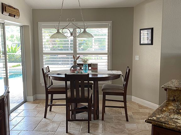 Breakfast nook