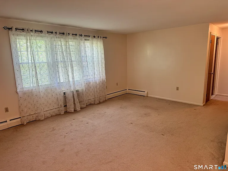 5 Grandview Dr #15C — Photo 4