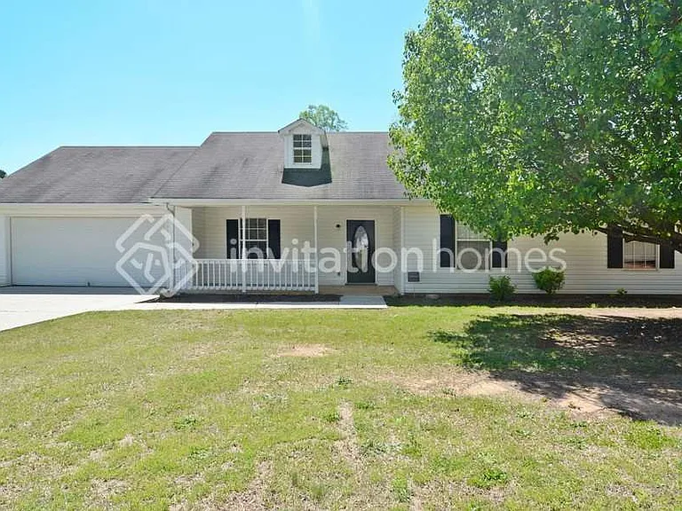 130 Mountainview Dr — Photo 1