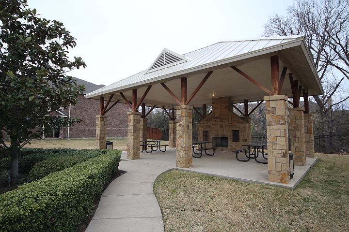 2nd image of 3001 Muirfield Dr