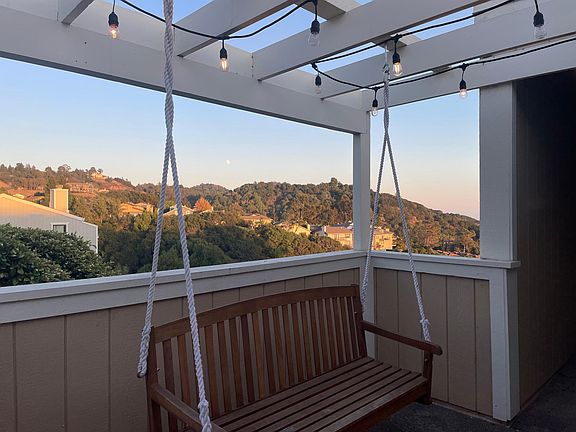 Front patio porch swing