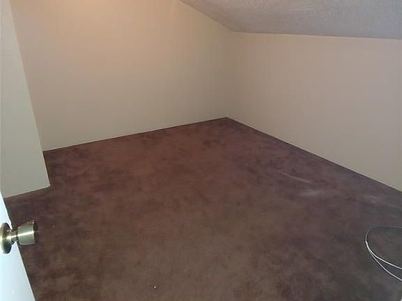 5th image of 200 Pecan Dr APT 303