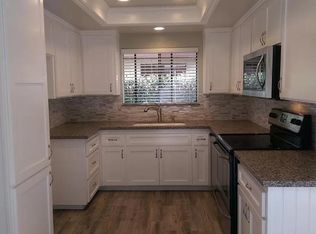 223 W Escalones #B, San Clemente, CA 92672