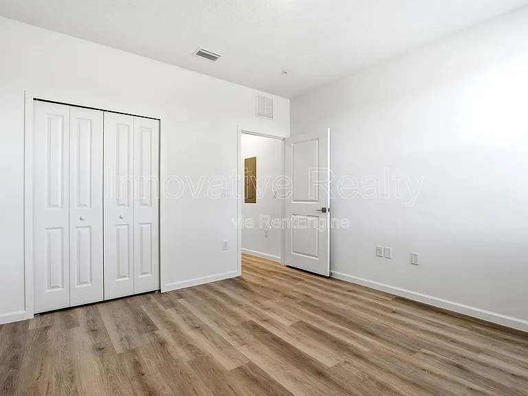 Venture Apartments — Photo 49