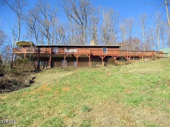 366 Bowman Creek Rd, Blountville, TN 37617