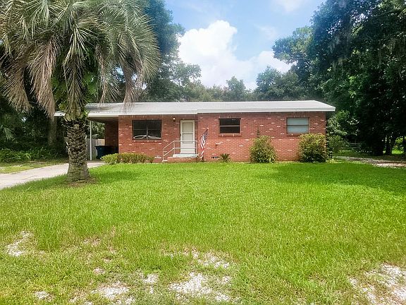 2nd image of 10601 Akers Dr N