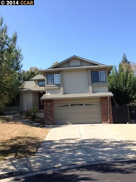 3852 Oriole Ct photo 1
