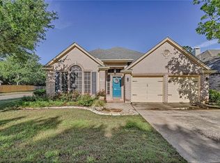 6412 Parkmont Dr, Arlington, TX 76001