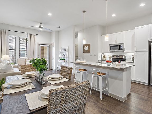 4th image of 2050 Conquest Blvd APT 5310