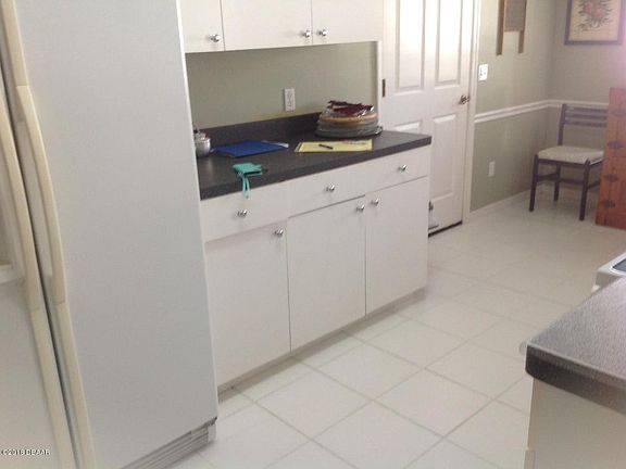 3rd image of 3009 Oak Hammock Dr