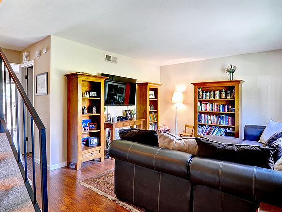 4th image of 1722 N Rainwood Cir APT D