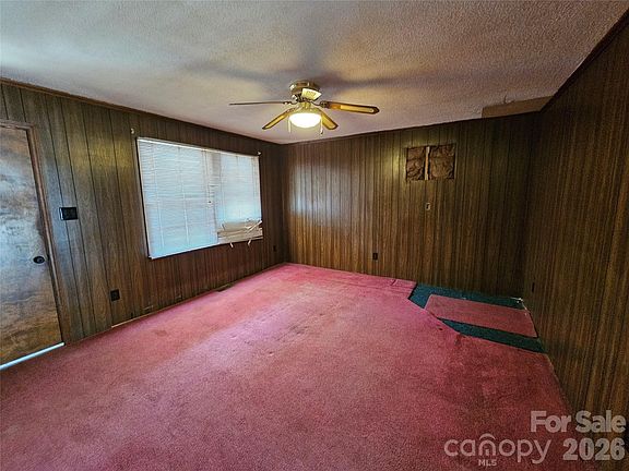 4th image of 7440 Tuckaseegee Rd