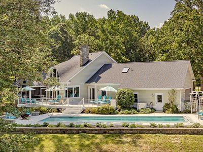 230 Breezy Point, White Stone, VA, 22578