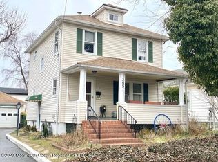 345 Campbell Ave, Belford, NJ 07718