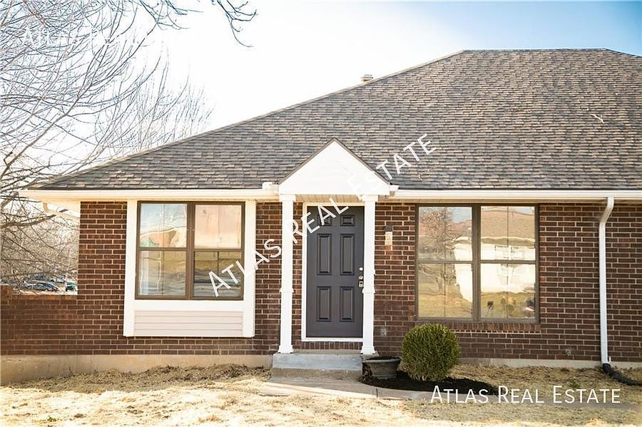 1500 SW Sunset Ave, Blue Springs, MO 64015 Zillow