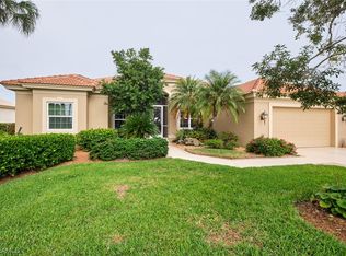 16185 Edgemont Dr, Fort Myers, FL 33908