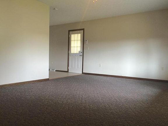 5th image of 127 Jones Drive Ests