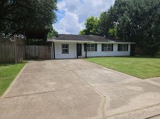 6108 Skylark Dr, Alexandria, LA 71303