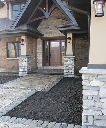4th image of 1866 Banks Dr