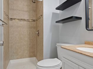 4651 Morgans Bluff Dr, Marshall, VA 20115